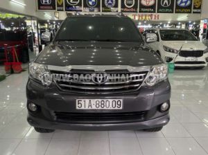 Toyota Fortuner 2.7V 4x2 AT