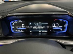 Xe Hyundai Custin Cao Cấp 2.0T 2024