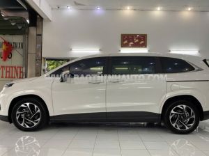 Xe Hyundai Custin Cao Cấp 2.0T 2024