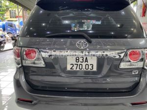 Xe Toyota Fortuner 2.7V 4x2 AT 2014