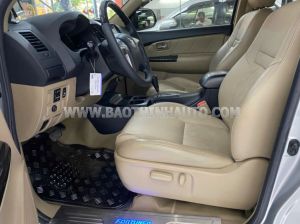 Xe Toyota Fortuner 2.7V 4X2 AT 2016