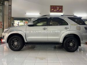 Xe Toyota Fortuner 2.7V 4X2 AT 2016
