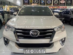 Toyota Fortuner 2.7V 4x2 AT