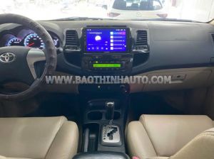 Xe Toyota Fortuner 2.7V 4x2 AT 2015