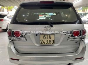 Xe Toyota Fortuner 2.7V 4x2 AT 2015